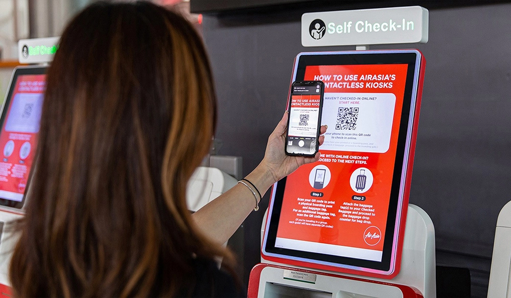 Nueva pantalla t&aacute;ctil con marco LED disponible en l&iacute;nea.