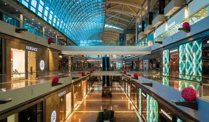 Una tienda en Singapur ofrece bebidas alcoh&oacute;licas servidas en un quiosco de autoservicio.