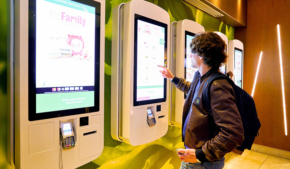 DivDat a&ntilde;ade dispensadores de pases de autob&uacute;s a los quioscos de pago de autoservicio.